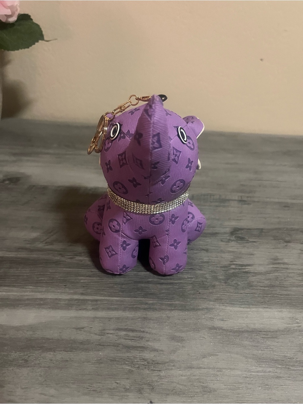 Purple Elephant Keychain - Picture 3 of 7